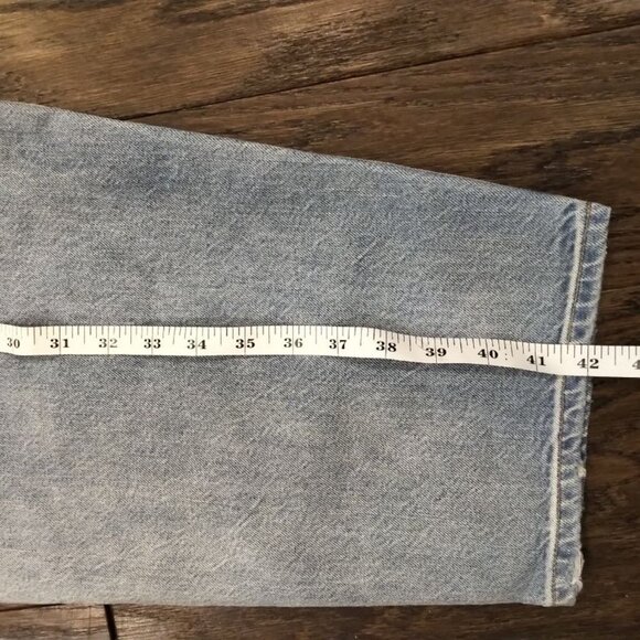 NWT American Eagle Ripped 90s Boyfriend Light Indigo High waist Distressed Jeans - Picture 10 of 16